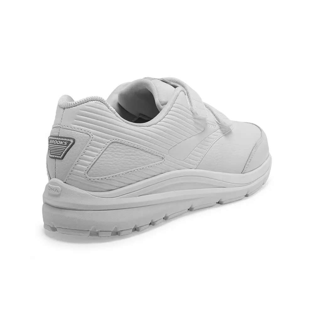 Men's Addiction Walker V-Strap 2 Walking Shoe - White/White - Extra Wide (4E)