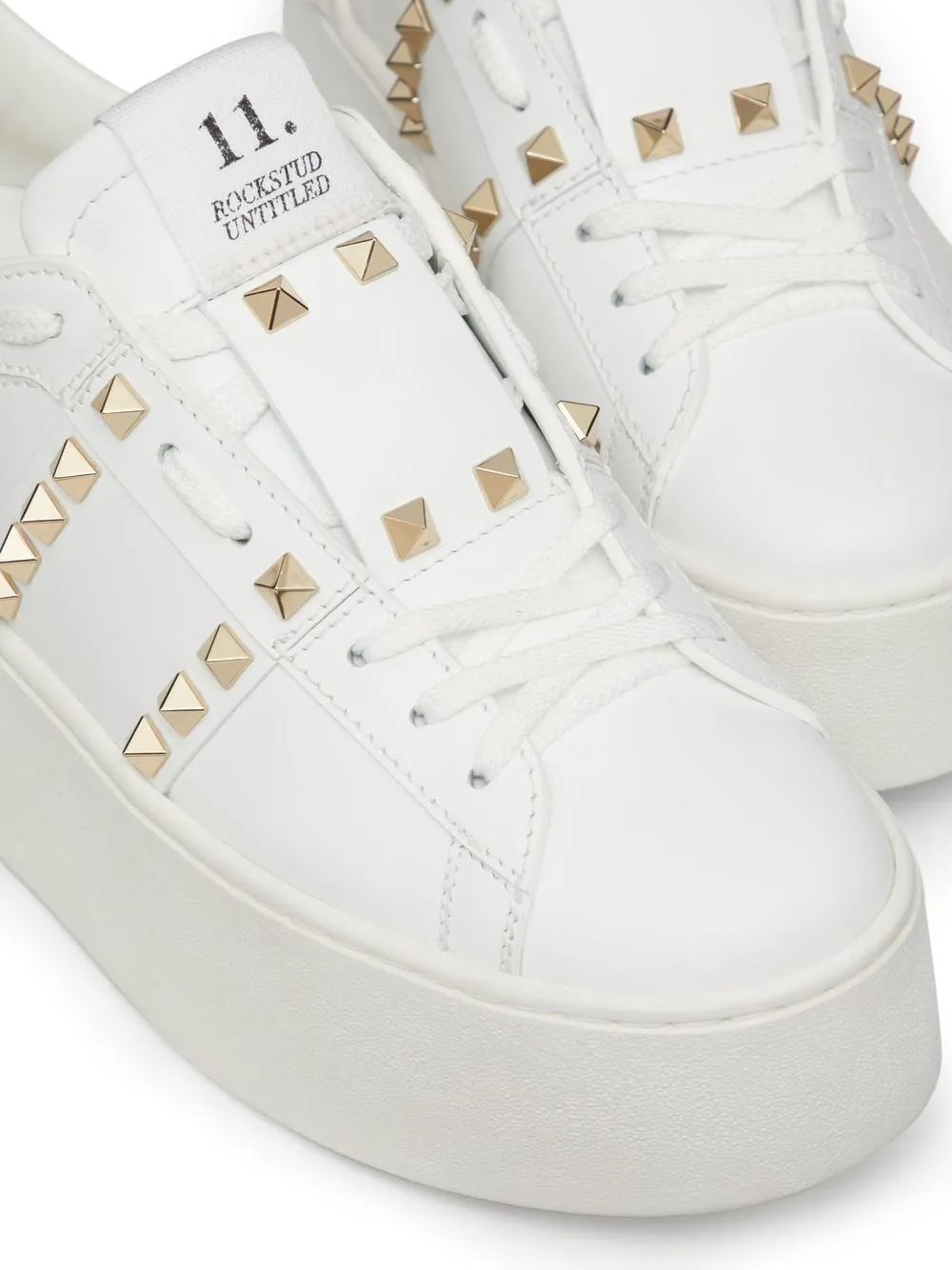 ROCKSTUD UNTITLED LEATHER SNEAKERS