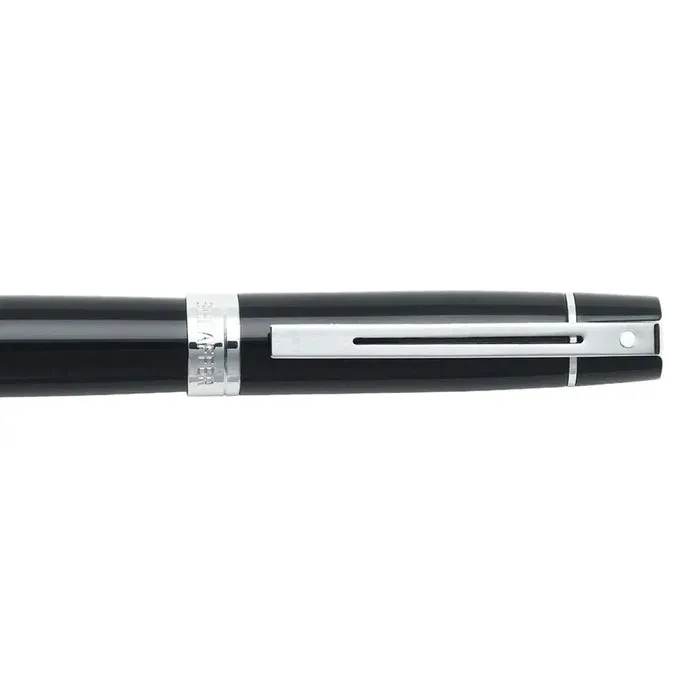 Sheaffer 300 E9312 Fountain Pen - Glossy Black with Chrome Plated Trims