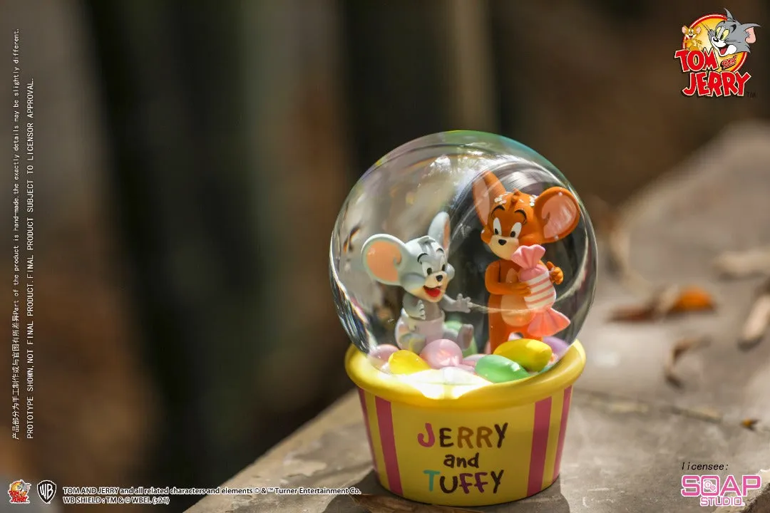 Soap Studio CA302 Tom and Jerry: Candy Snow Globe