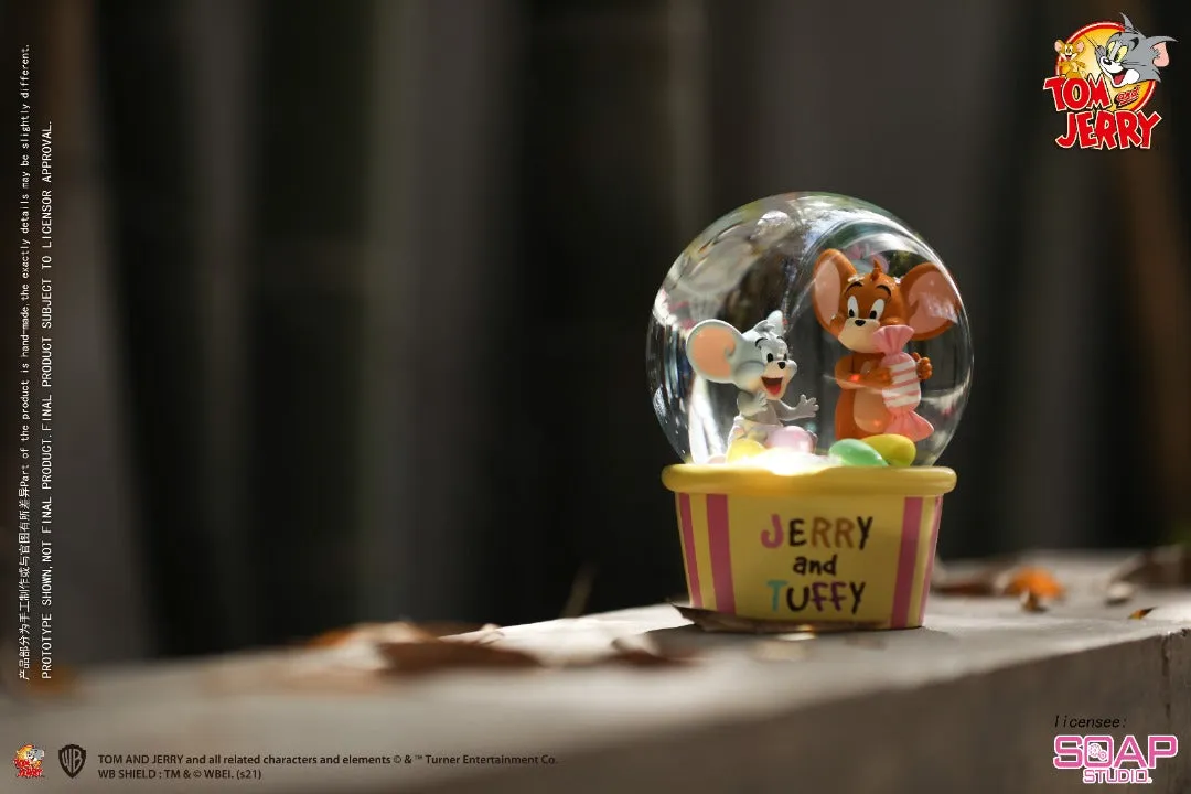 Soap Studio CA302 Tom and Jerry: Candy Snow Globe